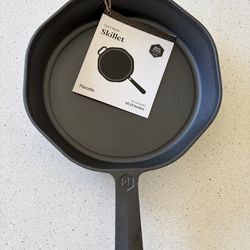 Marcellin Cast Iron Skillet 10.25” – New / Pre-Seasoned