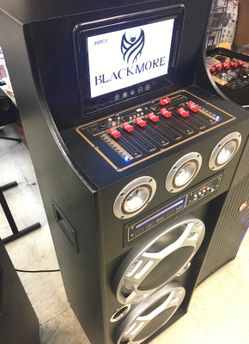 Rechargeable karaoke speaker