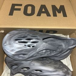 Yeezy foam 
