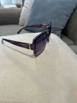 Woman’s Sunglasses 