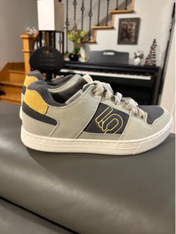 Shoe for men or women