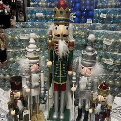 Antique Nutcracker Collection Must GO !! 