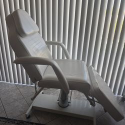 Esthetician Chair