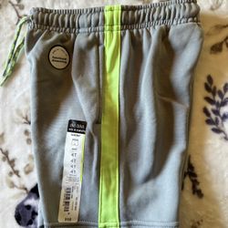 Toddler short 4T