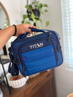 Titan lunch bag