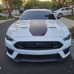 Ford Mach 1 Mustang