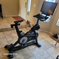 Nodictrack Stationary bike