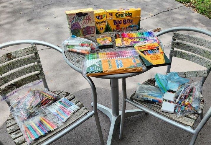 Allotment of 100's of Crayola Crayons, Markers and colored pencils