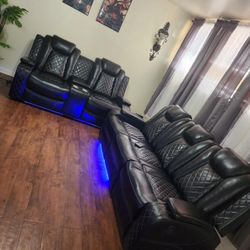 Brand New Black Leather Reclining Couch