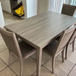 Dining Table Set