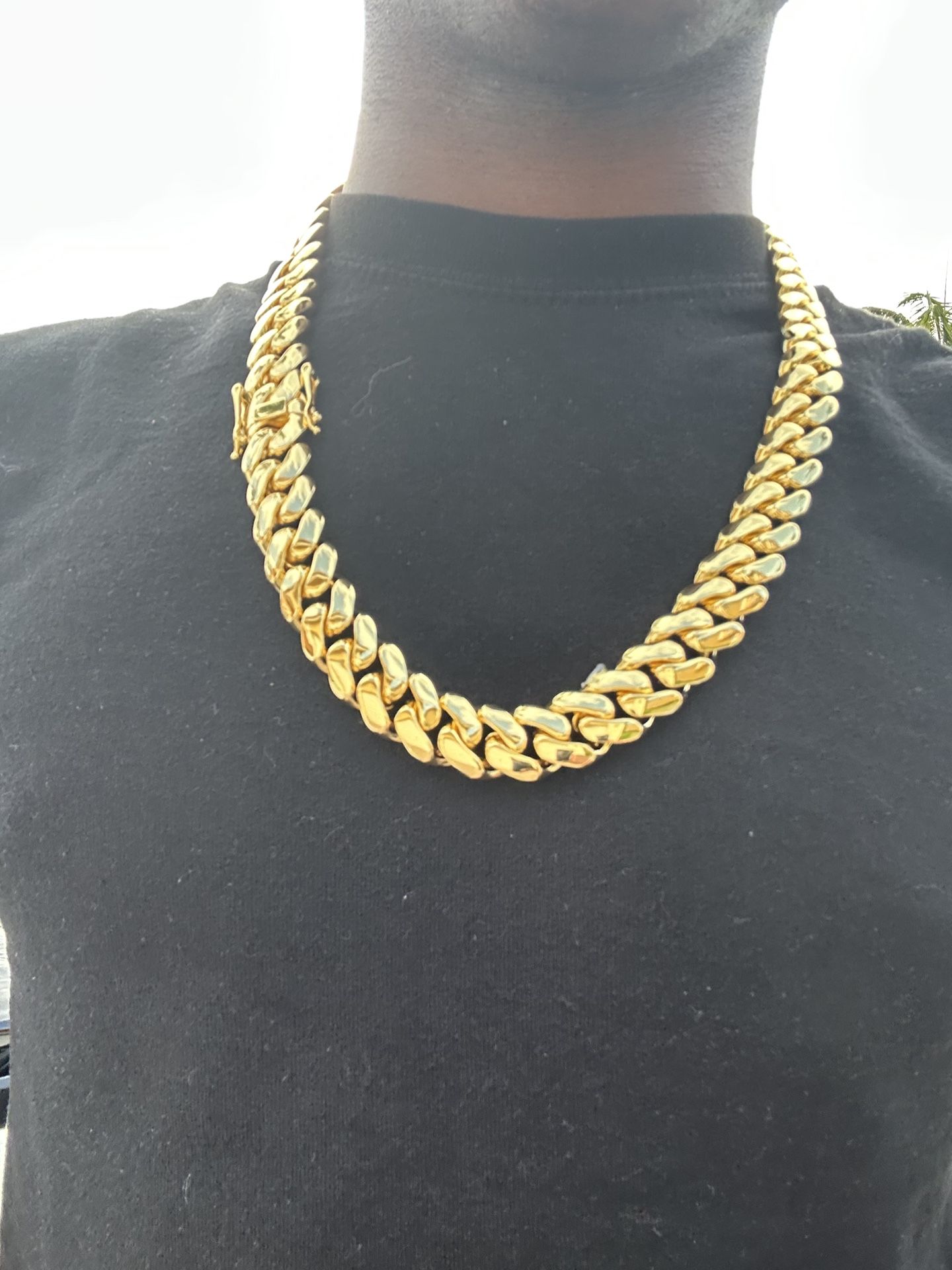 18k Miami Gold Plated Cuban Link Chain Necklace