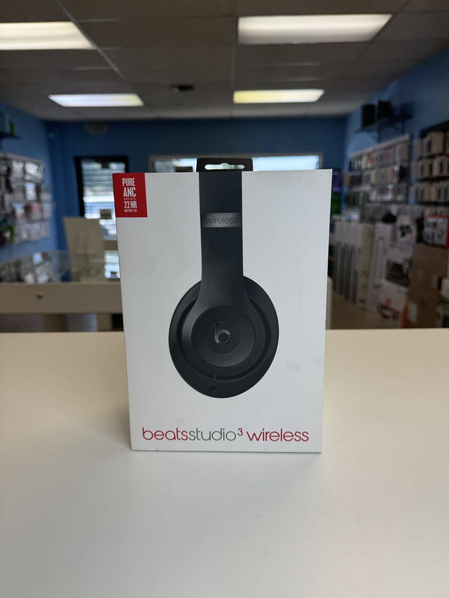 Beats Studio 3 wireless headphones by Dr dre Original