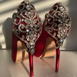 Red Satin Badgley Mischka Crystal Stilettos 👠 Size 6
