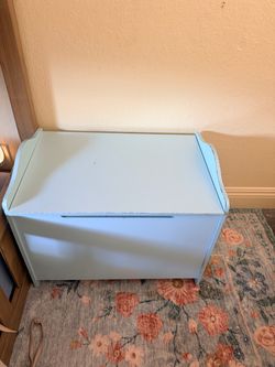 Toy box