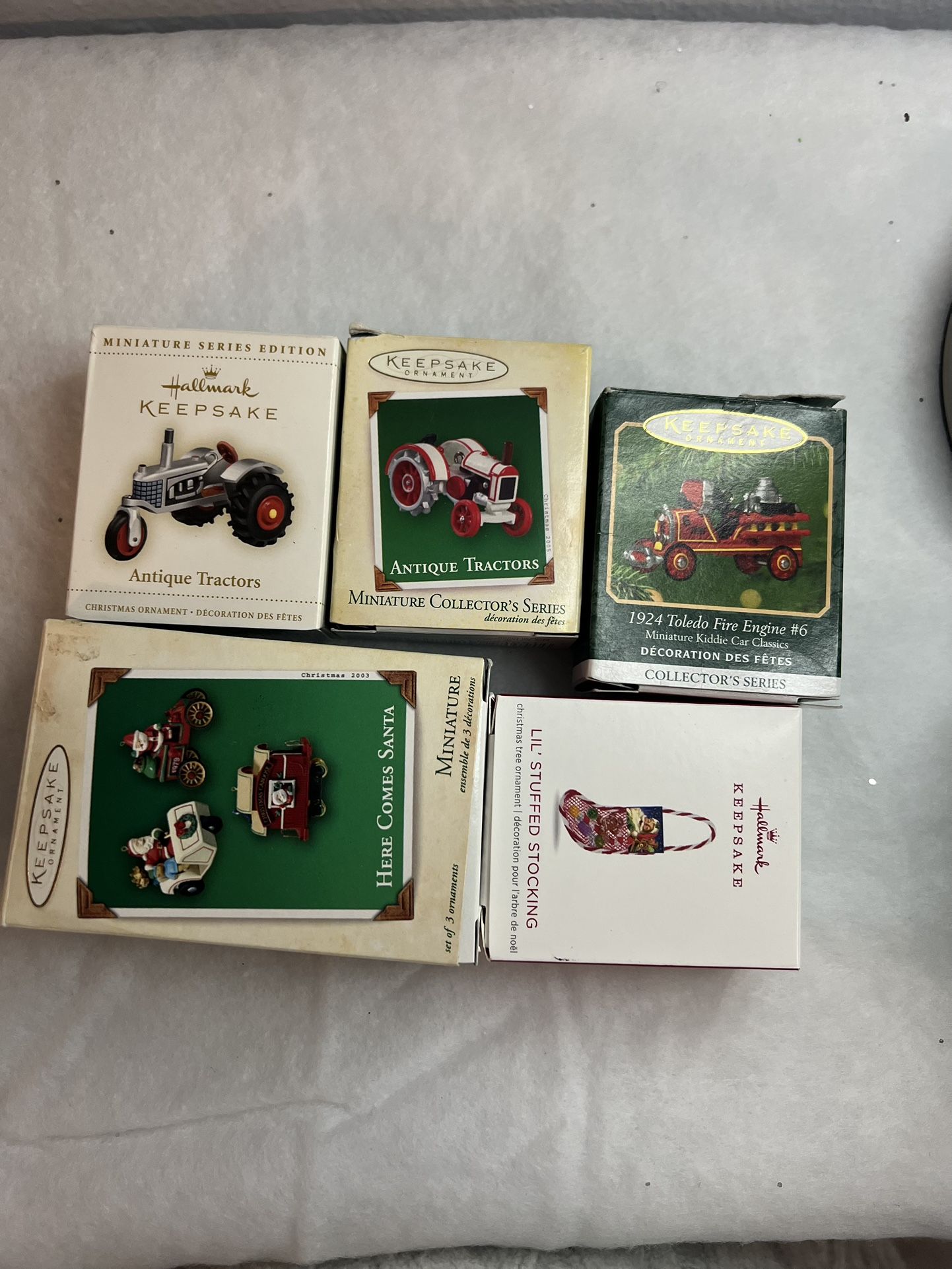 Antique Tractors Miniature collection 2001   