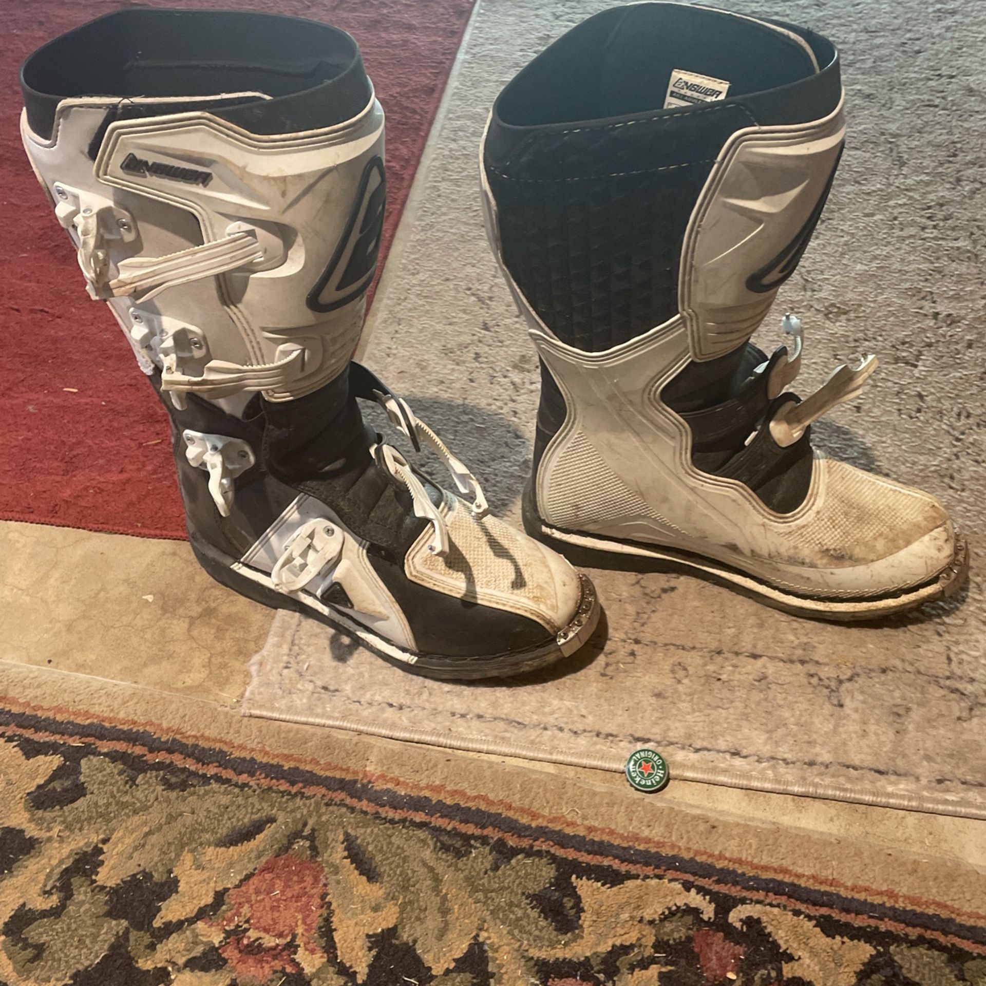 Motorcycle boots
