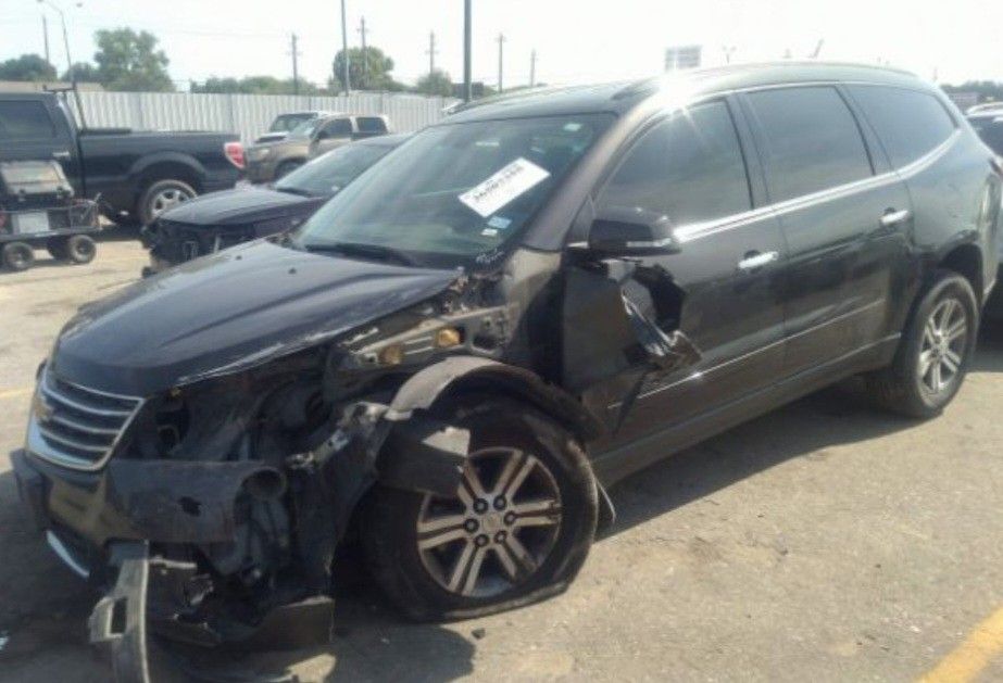 12-16 chevy traverse parts partout good 3.6 motor v6
30 day warranty, 30 dias garantia
