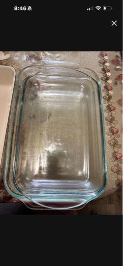 Pyrex rectangular baking or serving dishes 3 pcs
