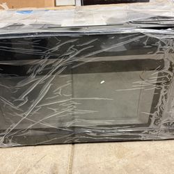 Brand NEW Microwave