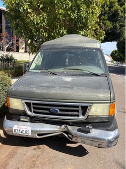 2003 Ford E-250