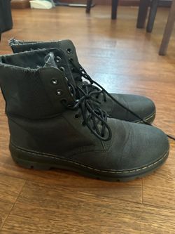 Doc Martens Combs Nylon 8-Eye Combat Boots Black Men's size 9