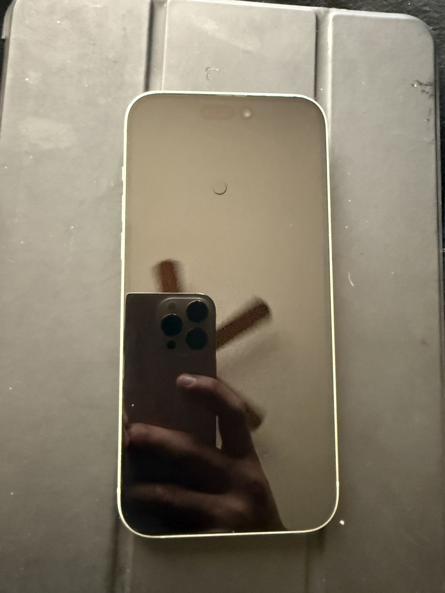 iPhone 15 Plus 256 Gb