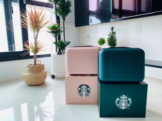Starbucks summer ready bag