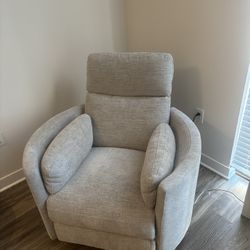 Recliner Chair With Charger 