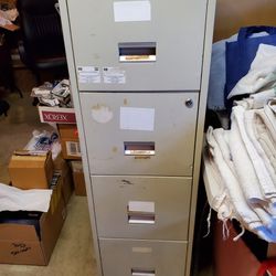 File Cabinet- 4 Droors - Metal