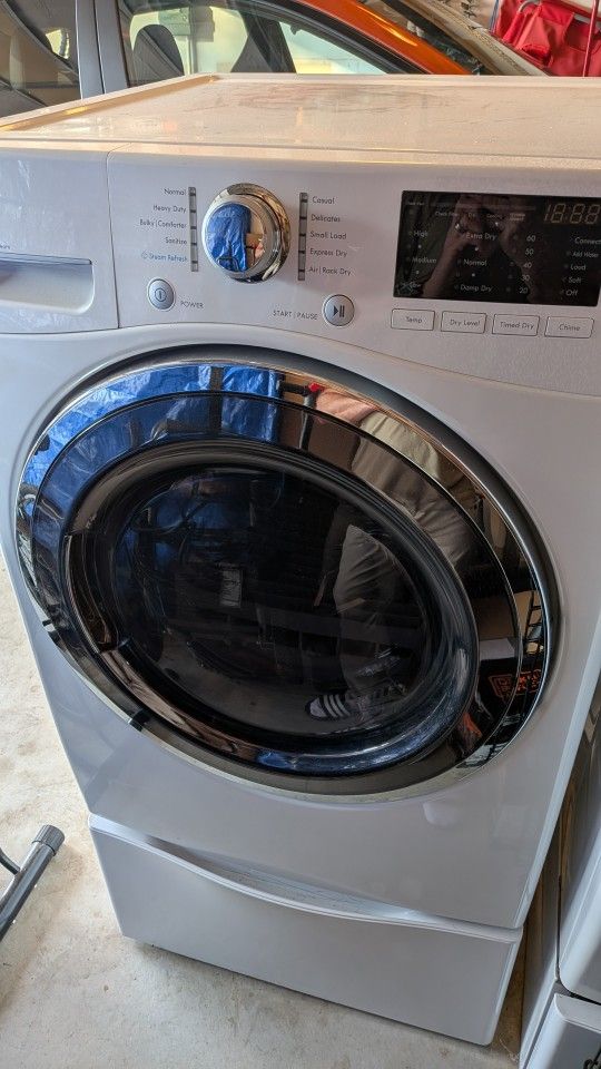 Kenmore Front Loading Washer And Dryer With Pedestals