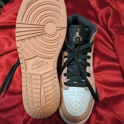 CLEANING OUT CLOSET ‼️🤗