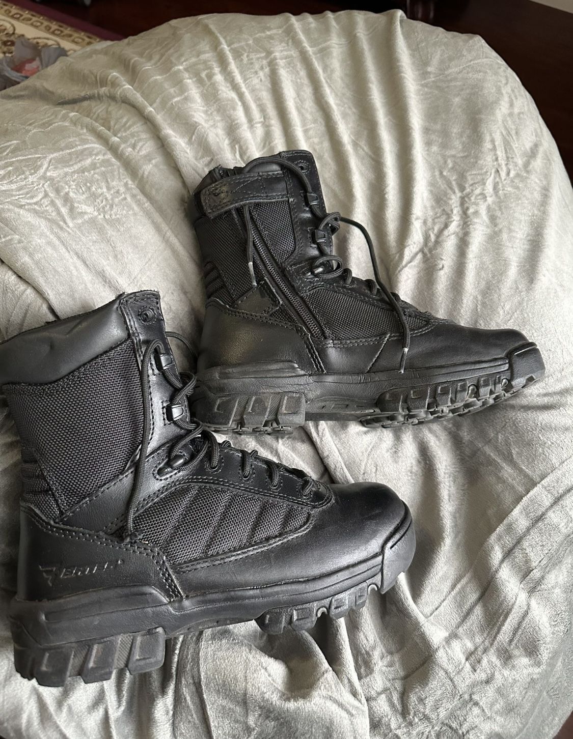 Bates Boots Size 6.5