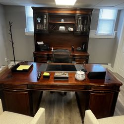 Executive Office Furniture