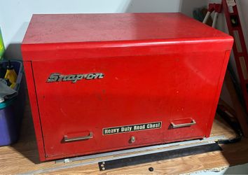 1980s Snap-On heavy duty road chest
