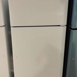 ❄️ #154 GE - Top Freezer Refrigerator NEW OUTLET CLEARANCE 💥