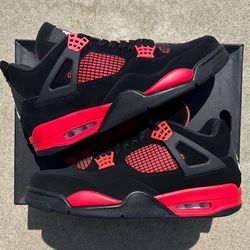 Jordan 4 Retro Red Thunder  