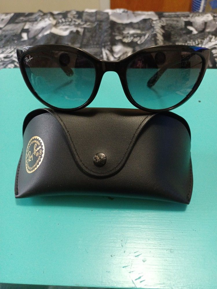 Ray-Ban Sunglasses