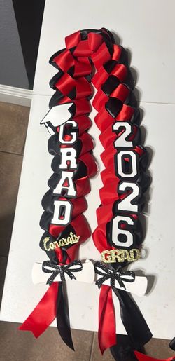Graduation lei kinder garden size .