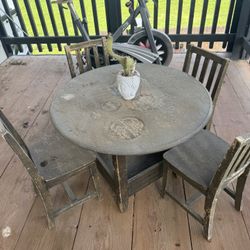 Kids Table With 4 Chairs 