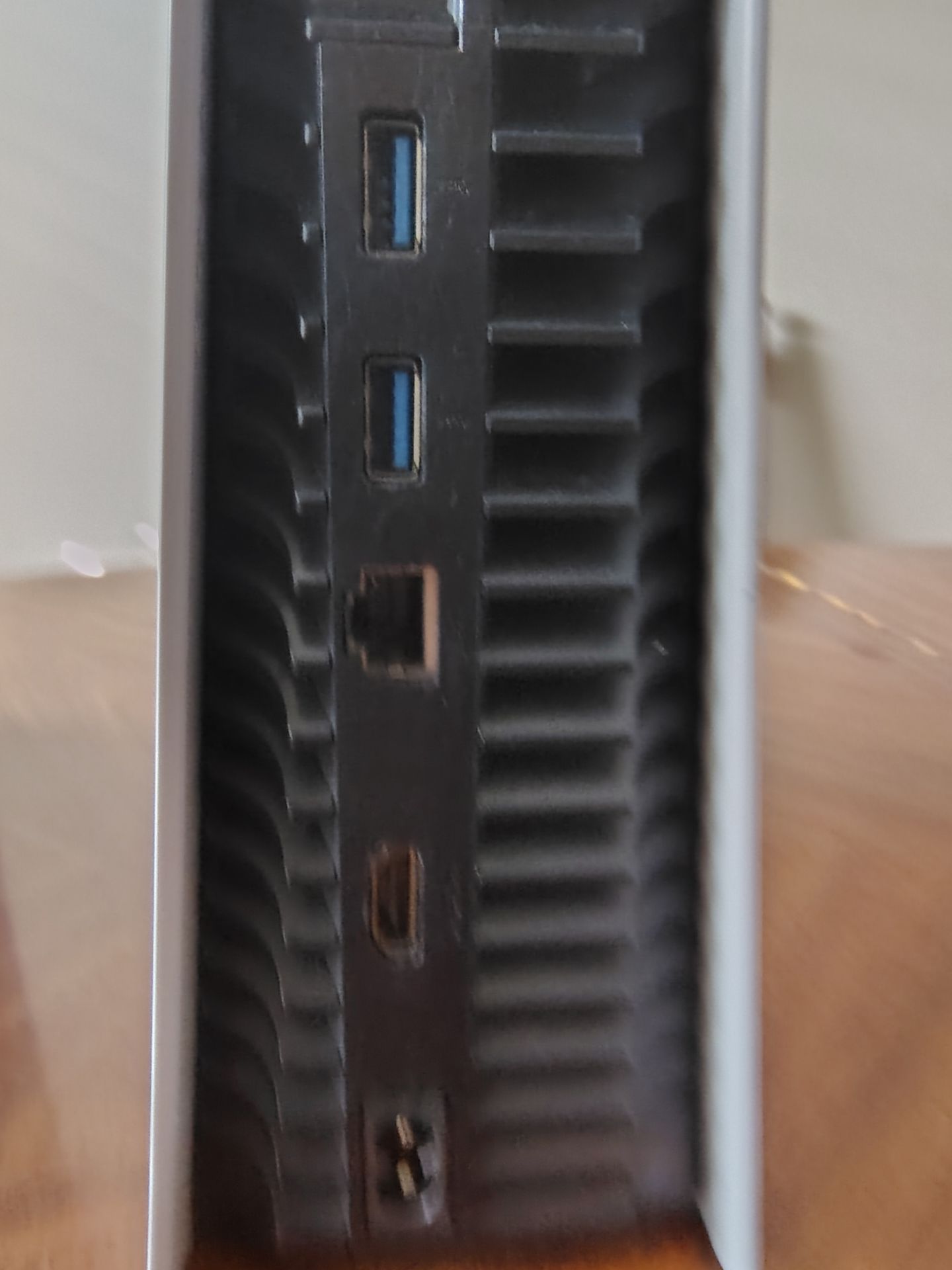 Two ps5 plus wireless headset