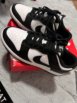 White black Nike 5.5