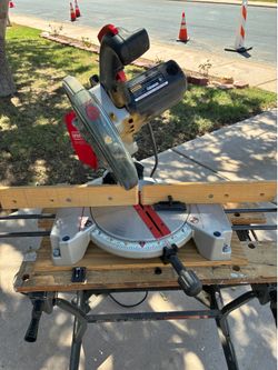 10 inch Craftsman compound miter saw