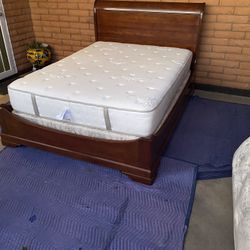 Queen Bed 