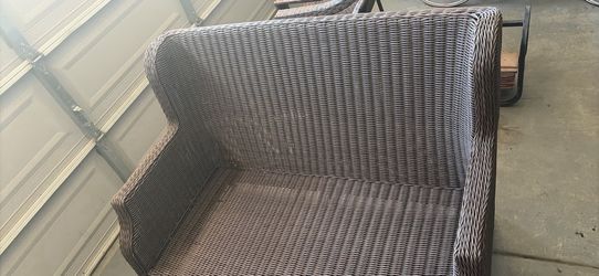 Brown Jordan patio loveseat