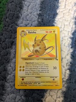 Pokémon Raichu Holographic Fossil