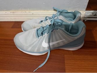 Women’s shoes
