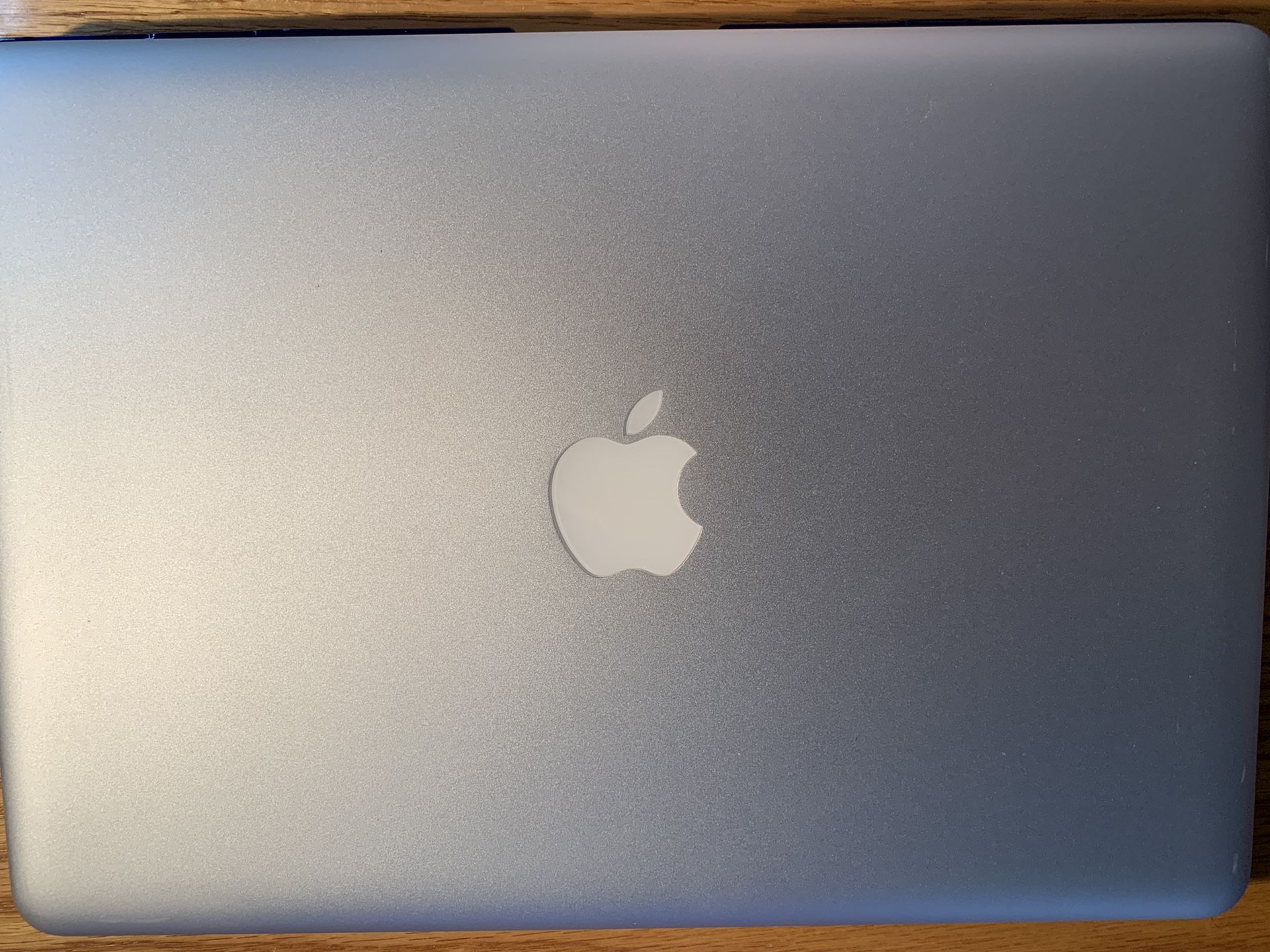 2012 MacBook Pro 13.3” Intel Core i5 - 16GB RAM, new 500GB Harddrive