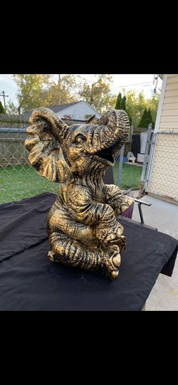 Large golden elephant statue