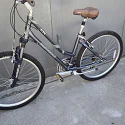  Hybrid  Montain  Bike