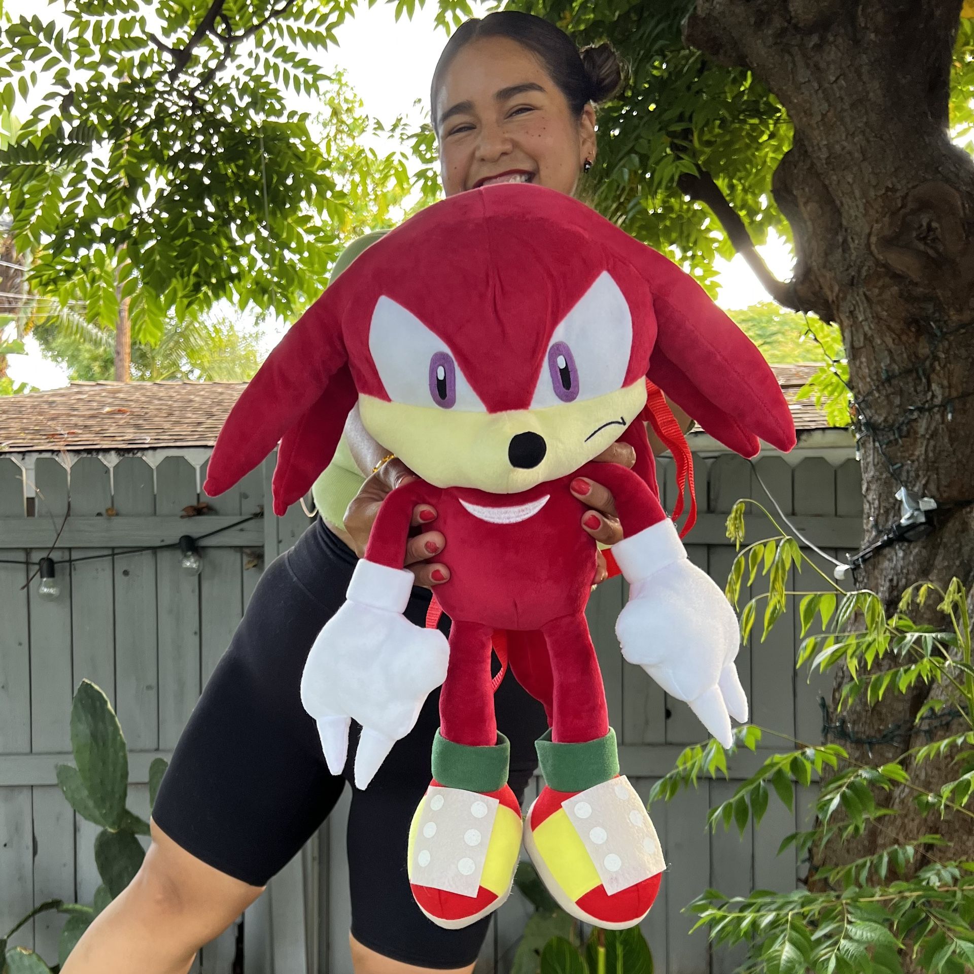 Sonic Knuckles Plushie Backpack!